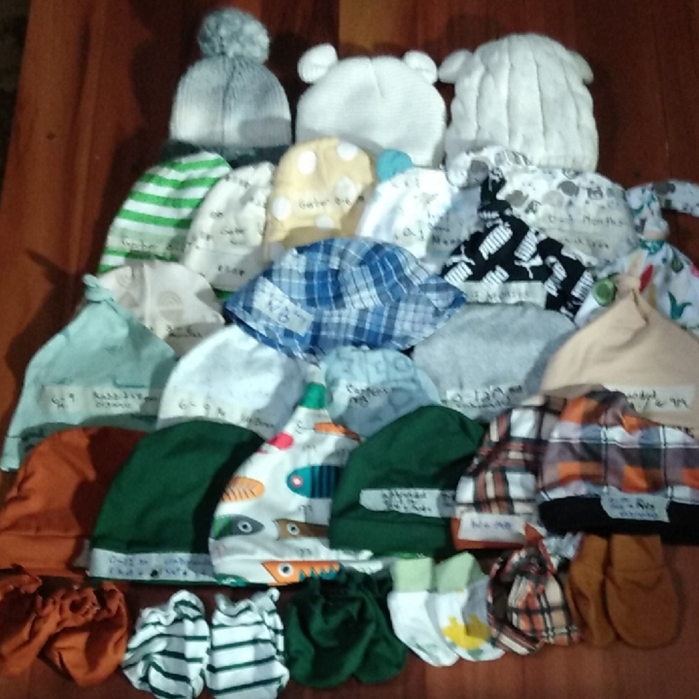 HUGE Lot of Baby Boy Hats & No Scratch Mittens 0-12 Months, 29 Piece Bundle